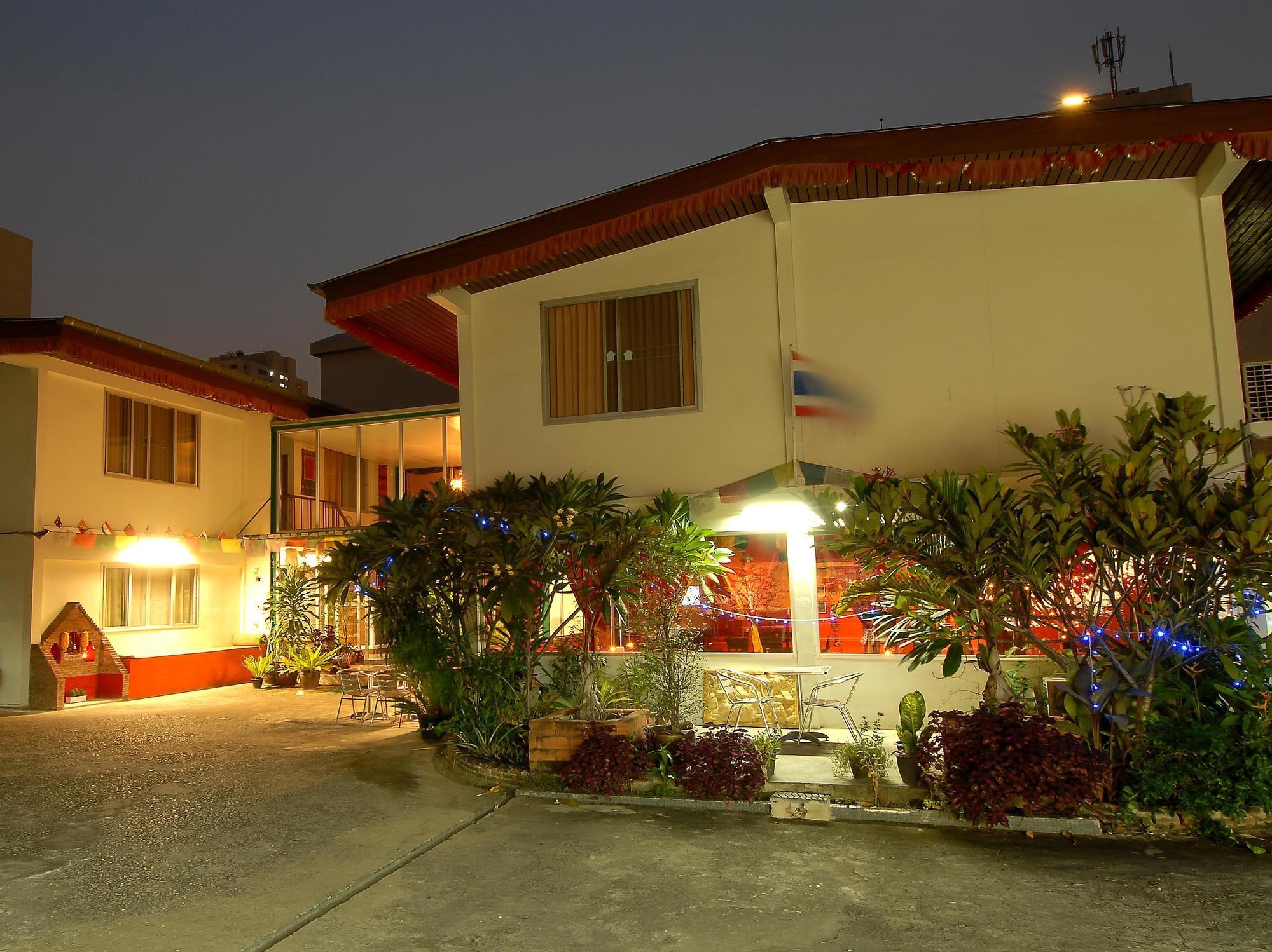 Himalaya Residence Bangkok Exterior foto
